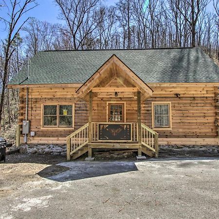 The Phoenix Cabin With Hot Tub In Gatlinburg! Zewnętrze zdjęcie