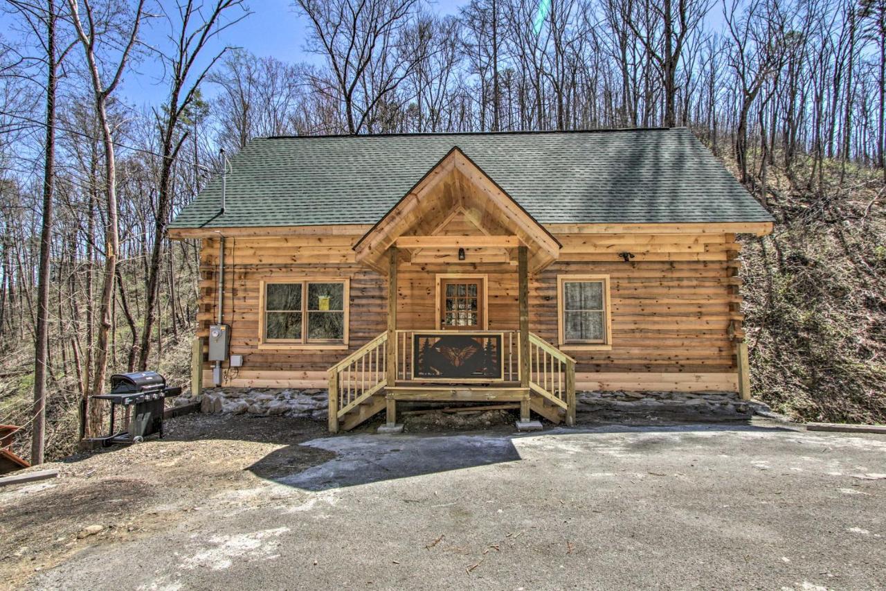 The Phoenix Cabin With Hot Tub In Gatlinburg! Zewnętrze zdjęcie